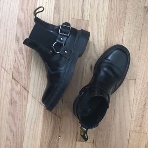 Dr. Marten Wincox Motorcycle Chelsea Boots!